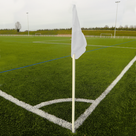 Set of 4 rigid corner poles with 4 flags