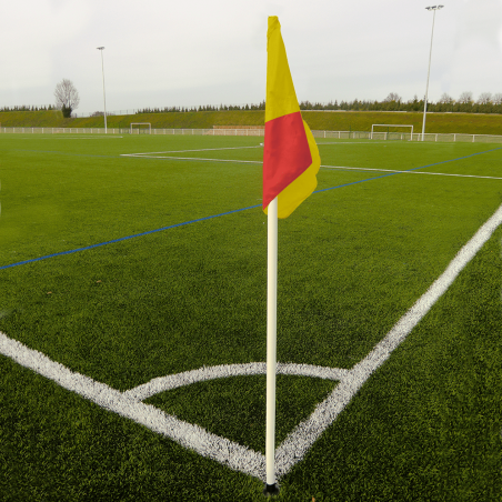 Set of 4 articulated corner poles with 4 flags